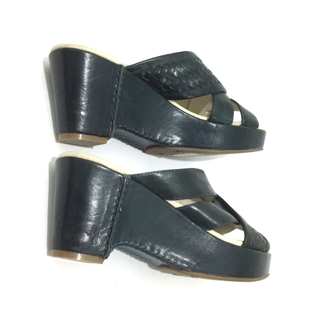 Frye Dark Green Weave Leather Wedge - Picture 4 of 8